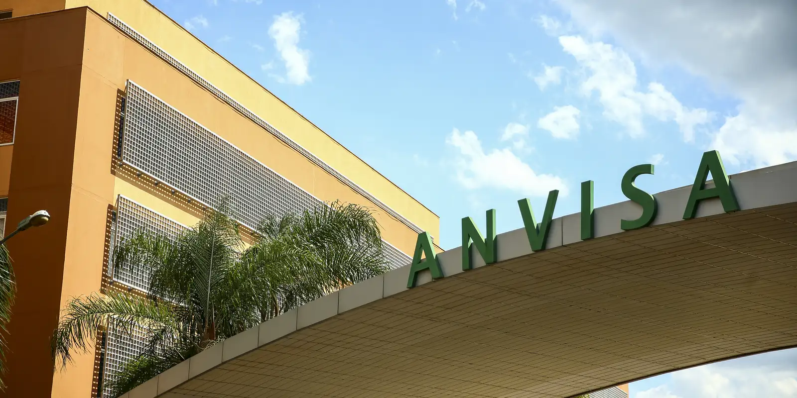Anvisa aprova novo tratamento para doença do enxerto contra hospedeiro