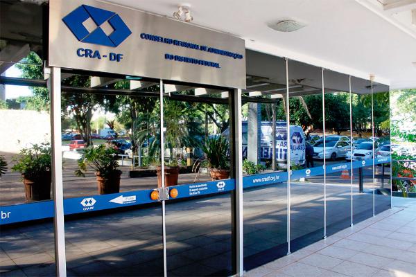 CLDF realiza sessão solene em homenagem ao Dia do Administrador na terça (8)