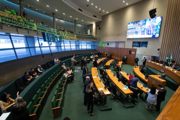 CLDF aprova projeto que prorroga validade de concursos durante períodos de restrição às nomeações